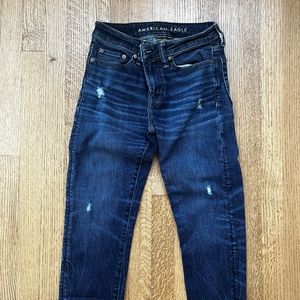 American Eagle Skinny Jeans (Medium Wash)